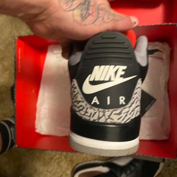 Jordan retro 3 cement - Picture 4 of 13